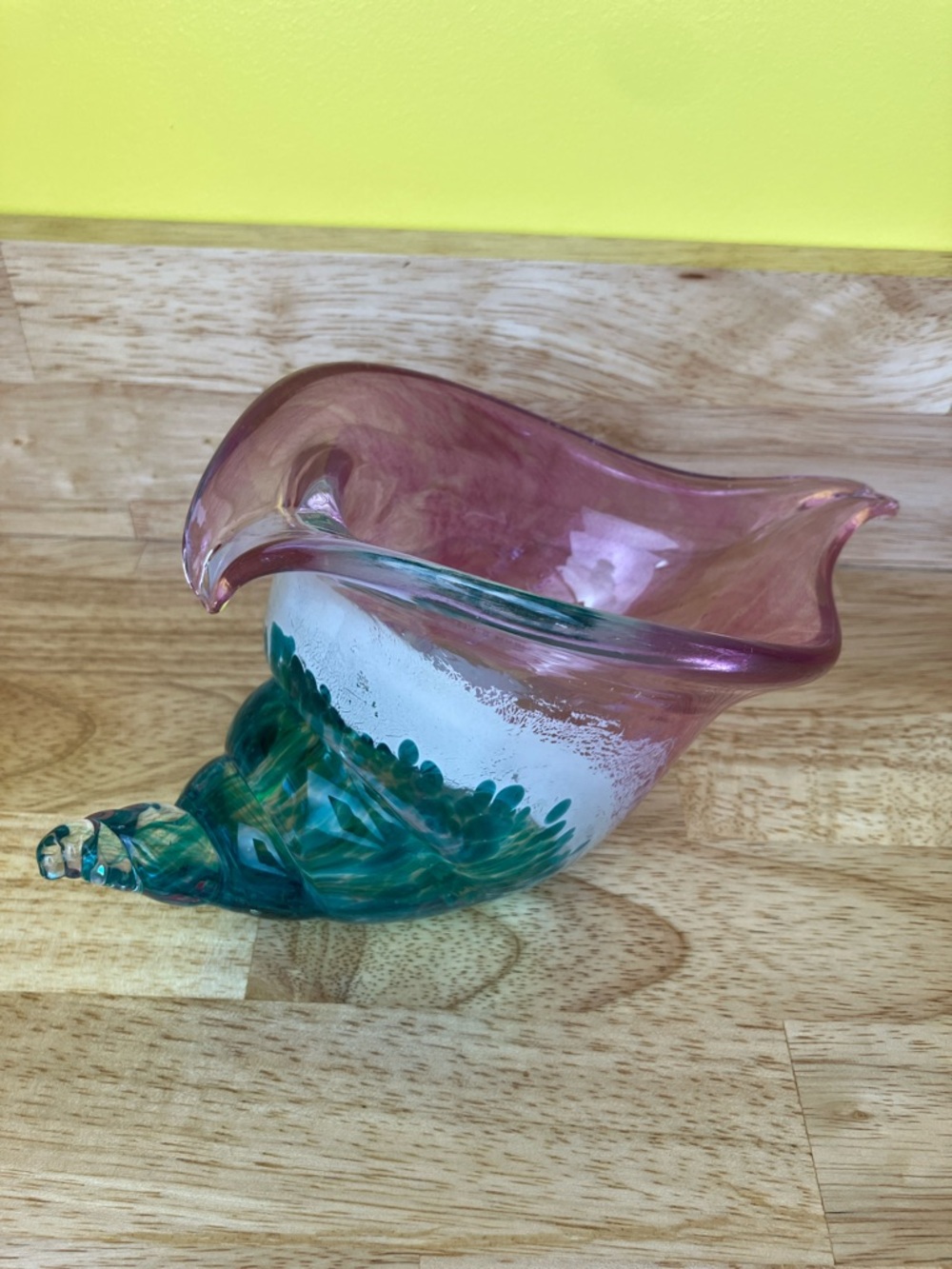 Blown Glass Conch Shell Beach Decor Candy Dish